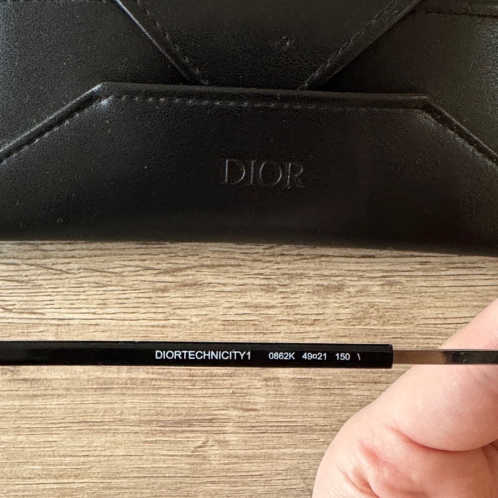 Dior Sunglasses (Unisex) - Picture 2 of 5